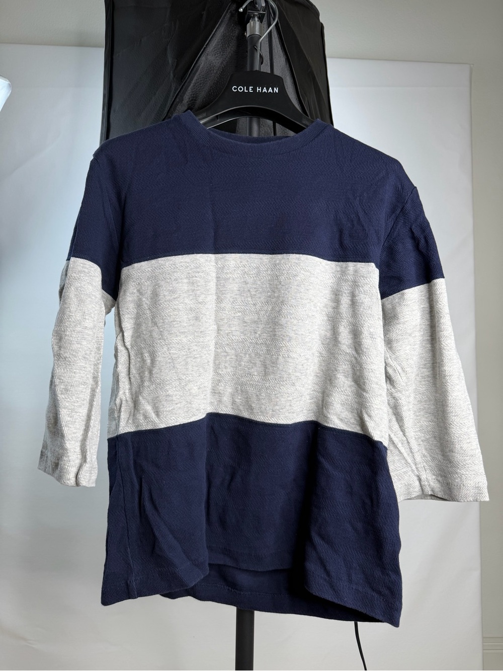 Jackman Colorblock Navy & Light Gray shirt